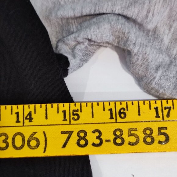 Puma T-shirt boys size L (14-16) black & grey with silver graphic design - Picture 9 of 10